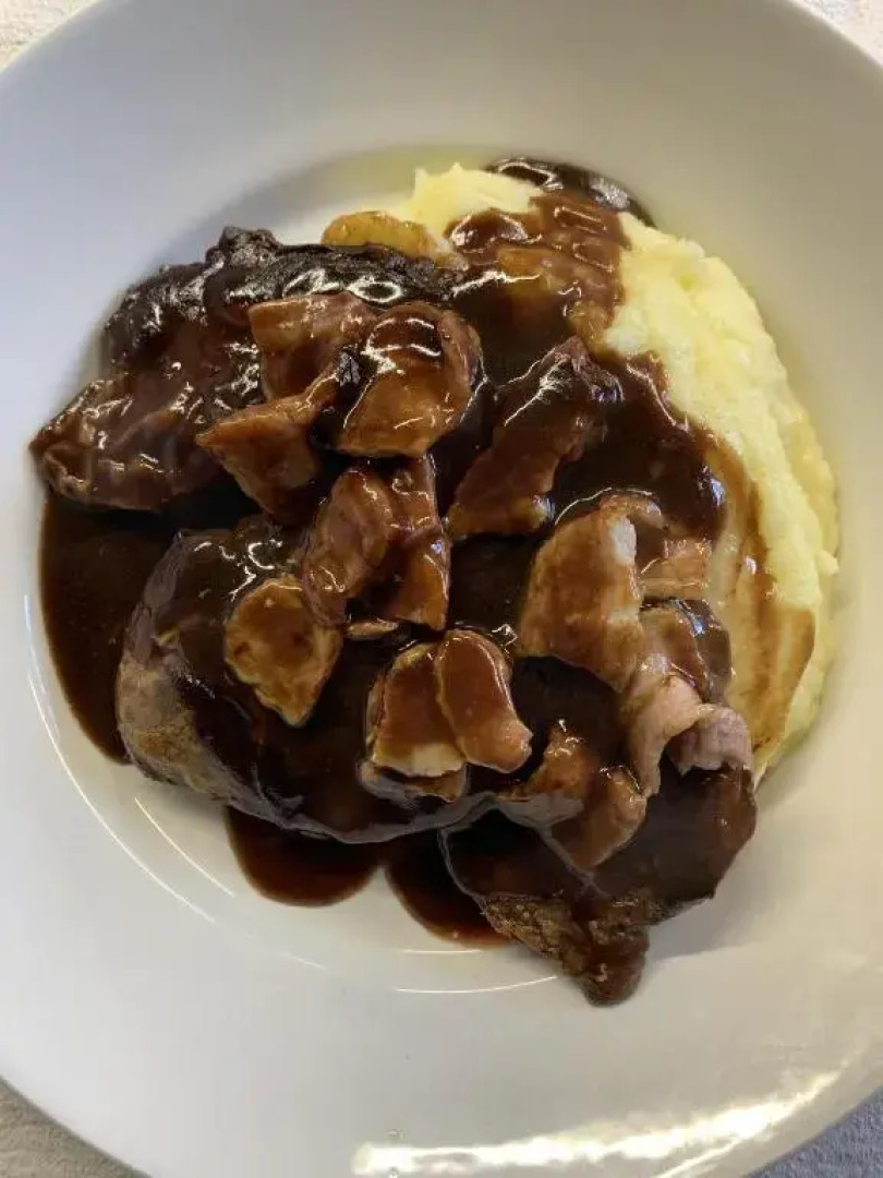 Ye Olde White Harte Hotel