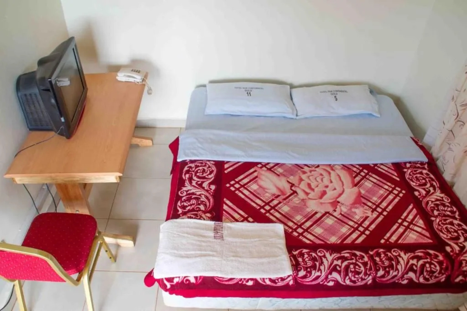 Hotel Nok Continental