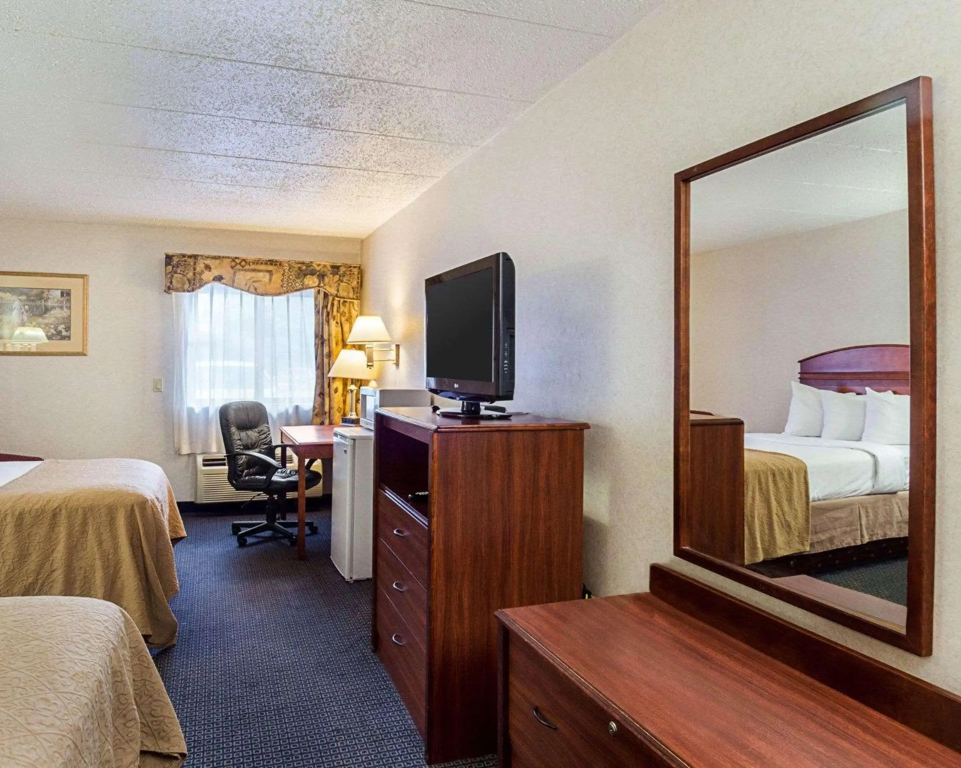 Quality Inn & Suites Worcester MA
