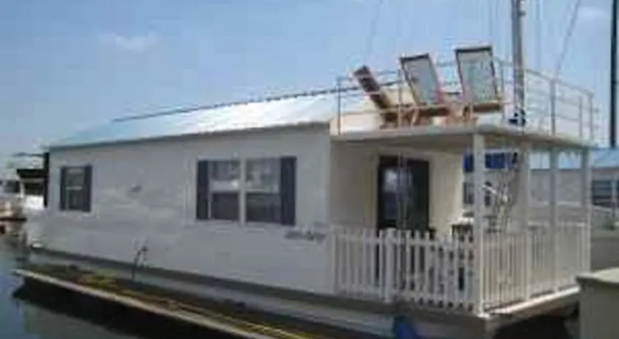 Gemini Houseboat