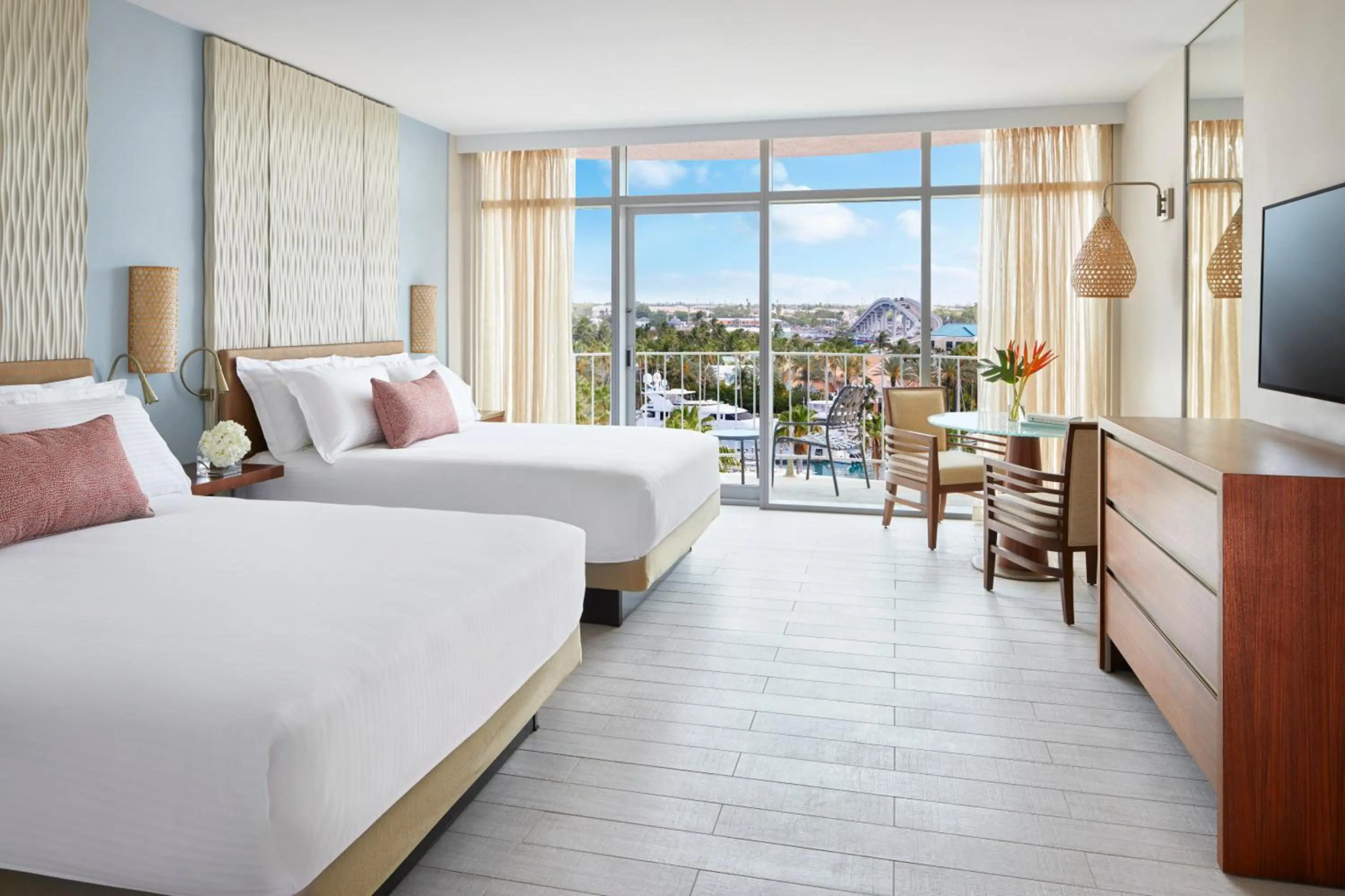 The Coral at Atlantis, Autograph Collection