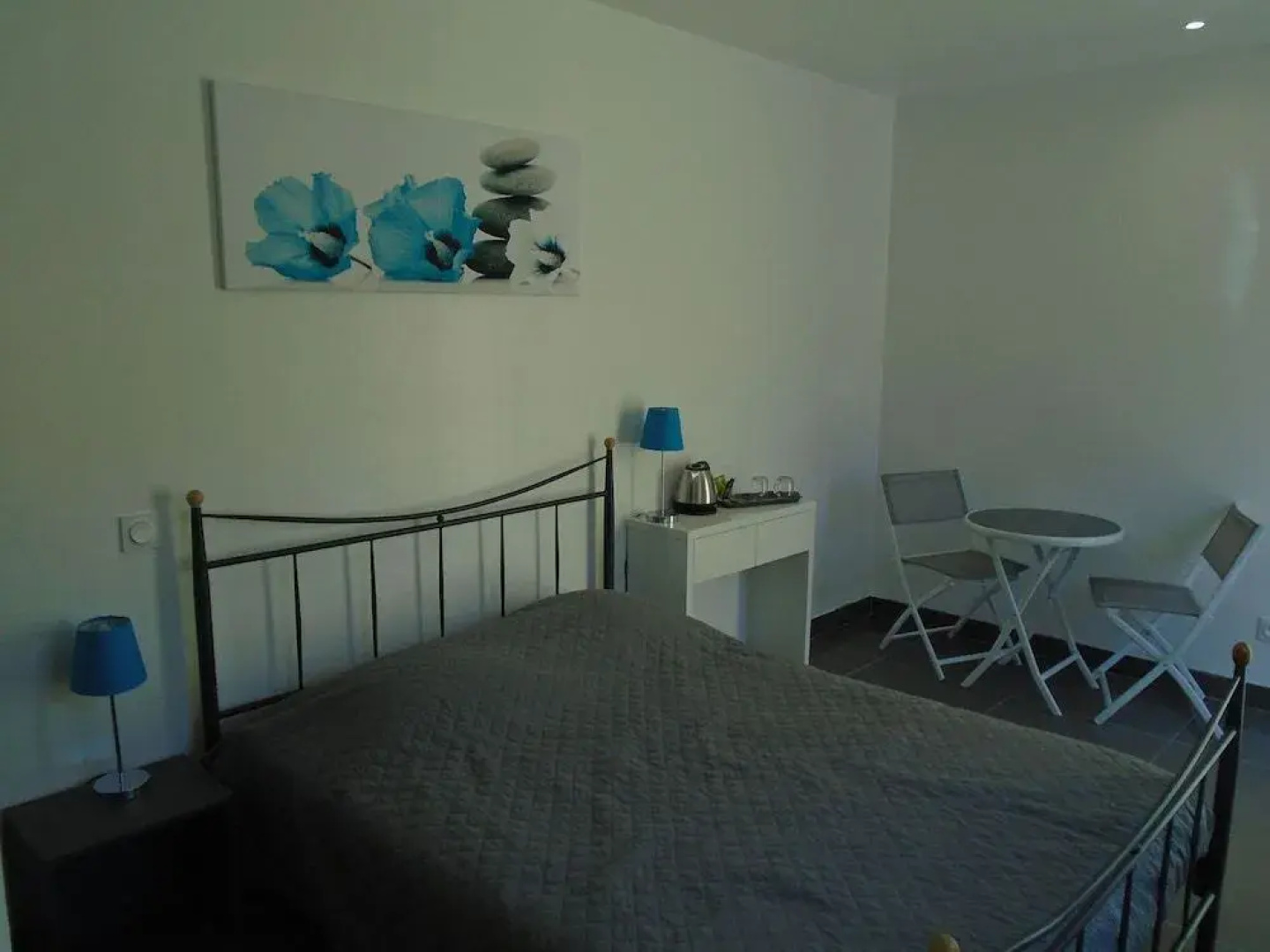 Chambre D Hotes Les Trois Chemins