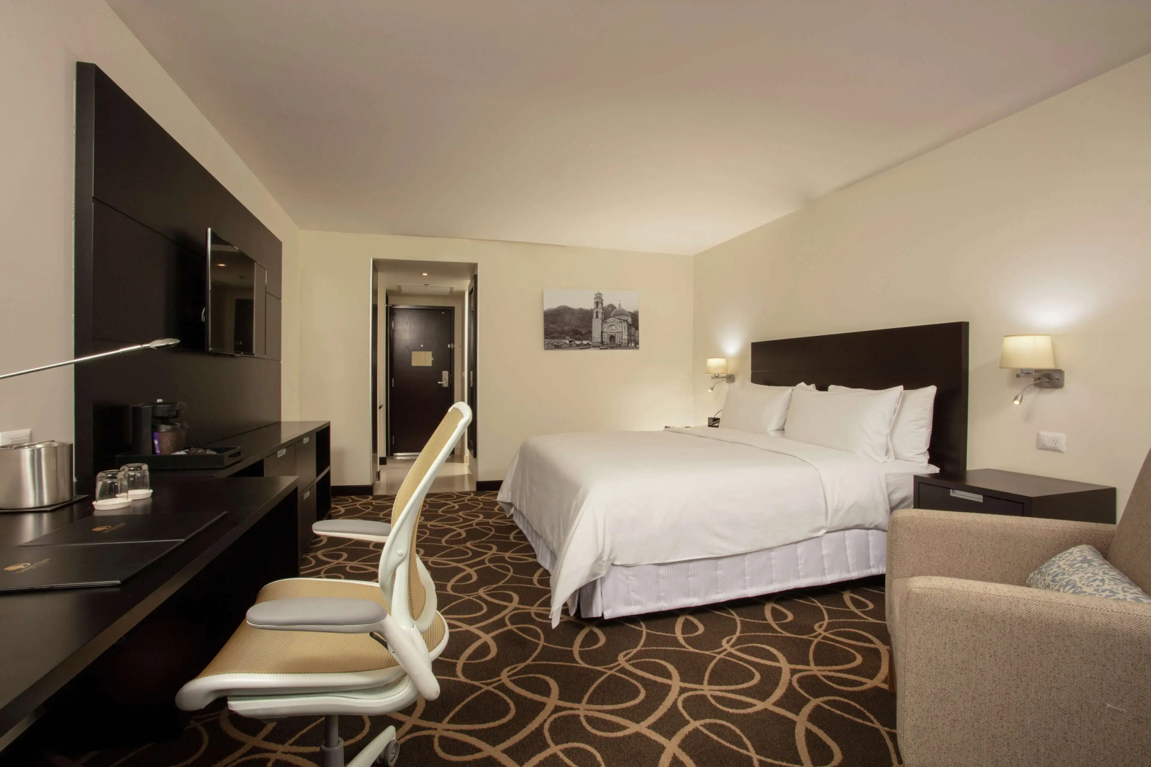 DoubleTree by Hilton Toluca