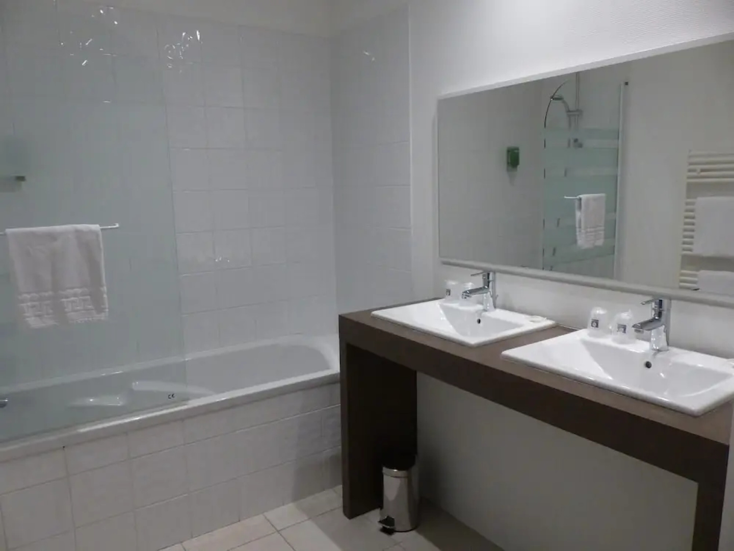 Comfort Suites Lyon Est Eurexpo