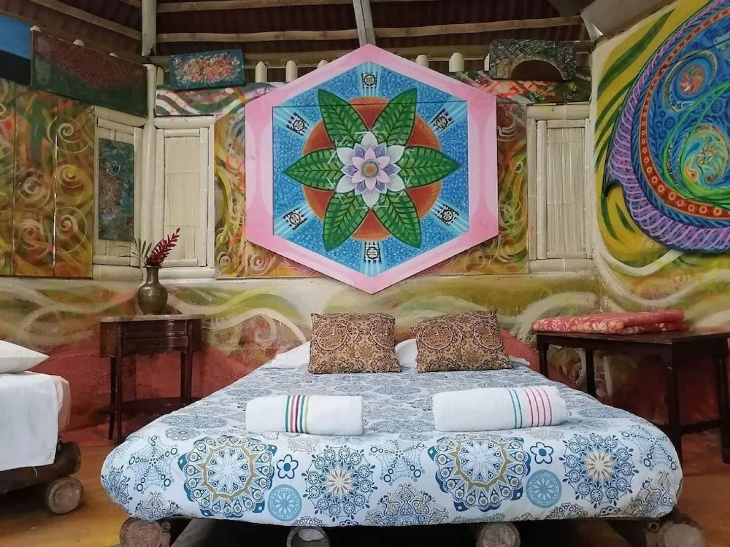 Tropical Biohostel by Rotamundos