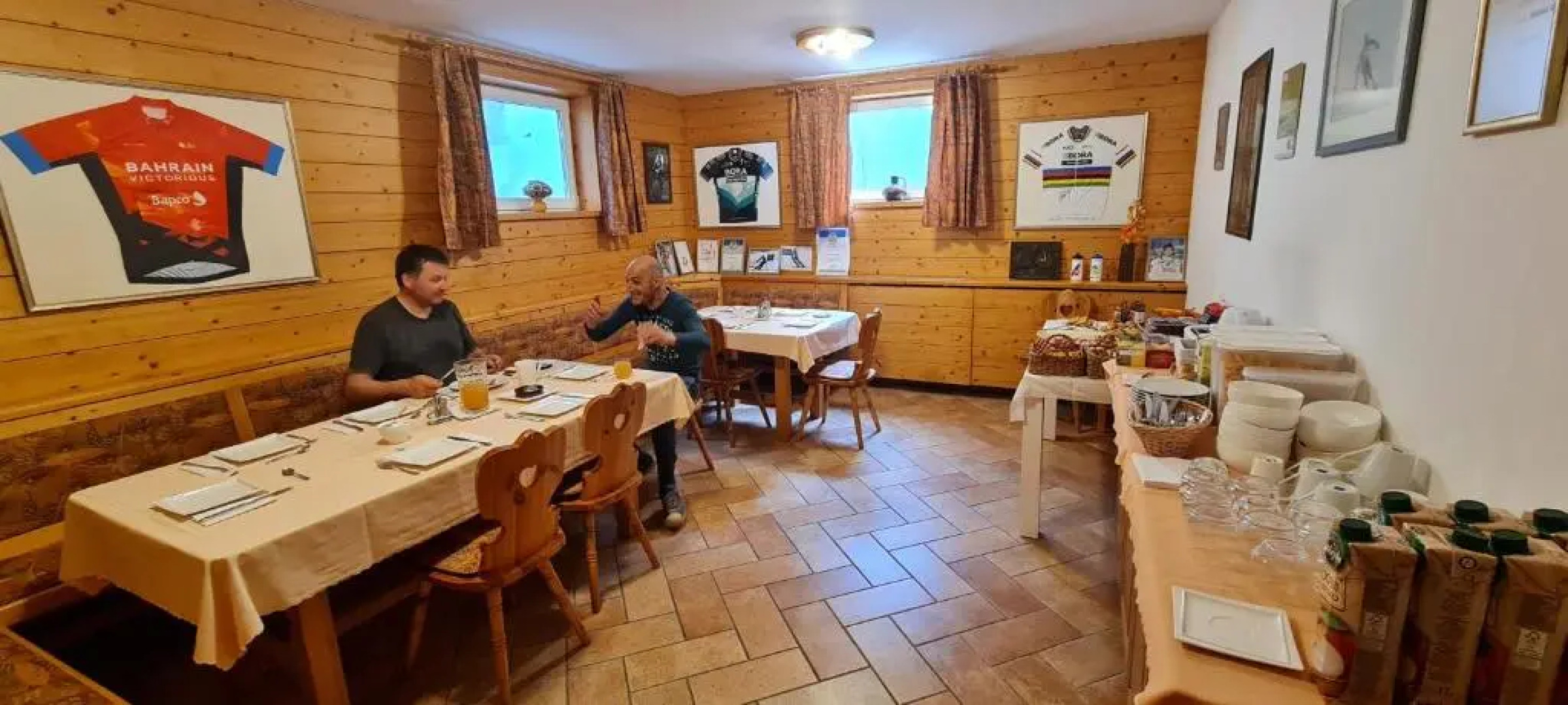 Apartment Sobe Ravbar