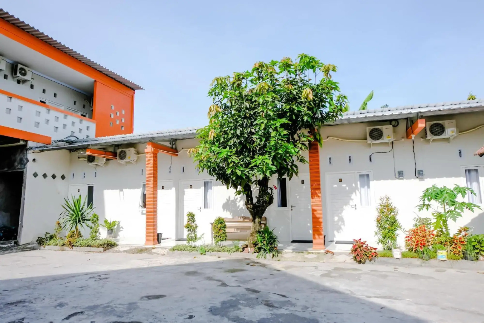 Omah Pandhoek Nganjuk