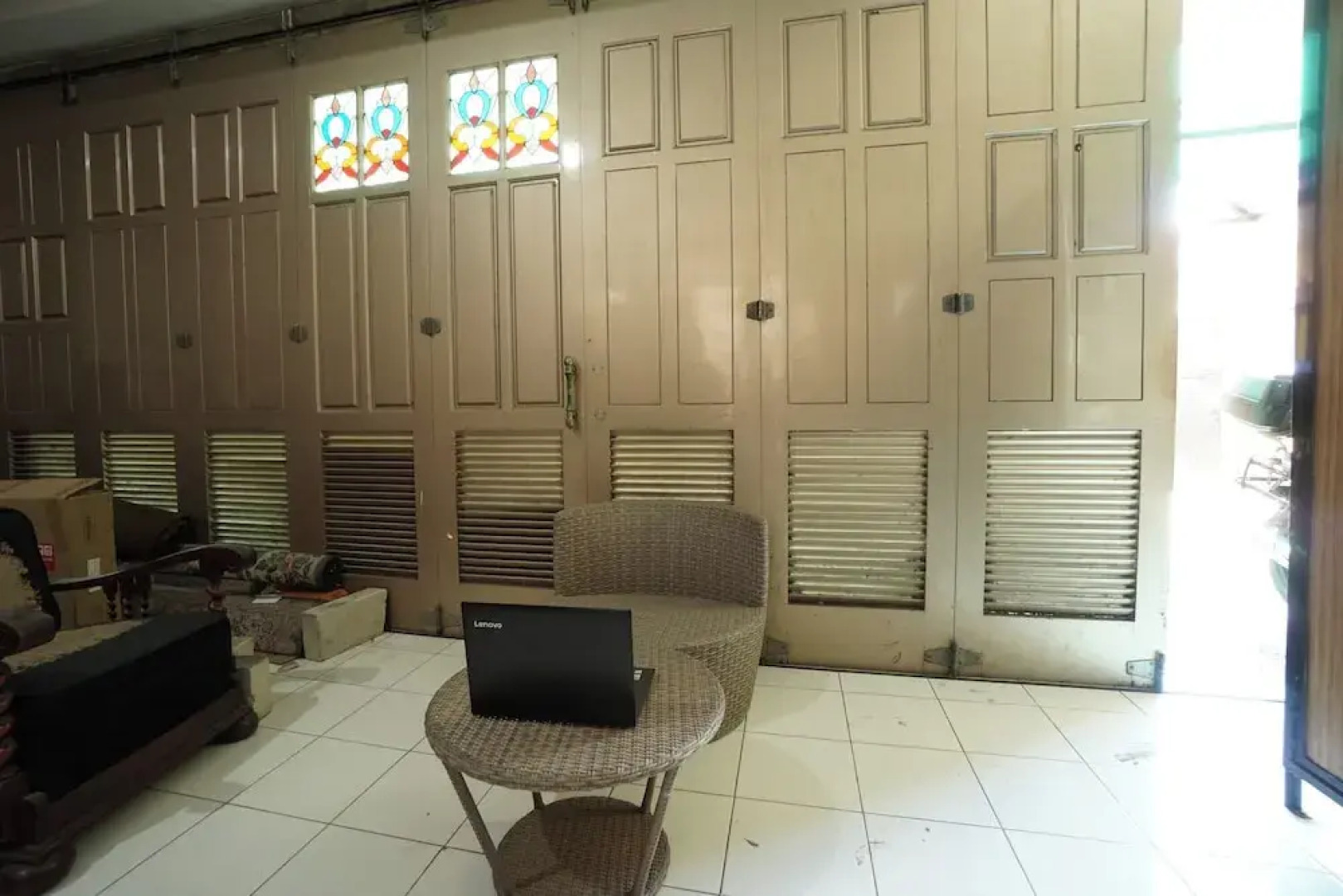 OYO Life 93038 Kost Putra Malilah