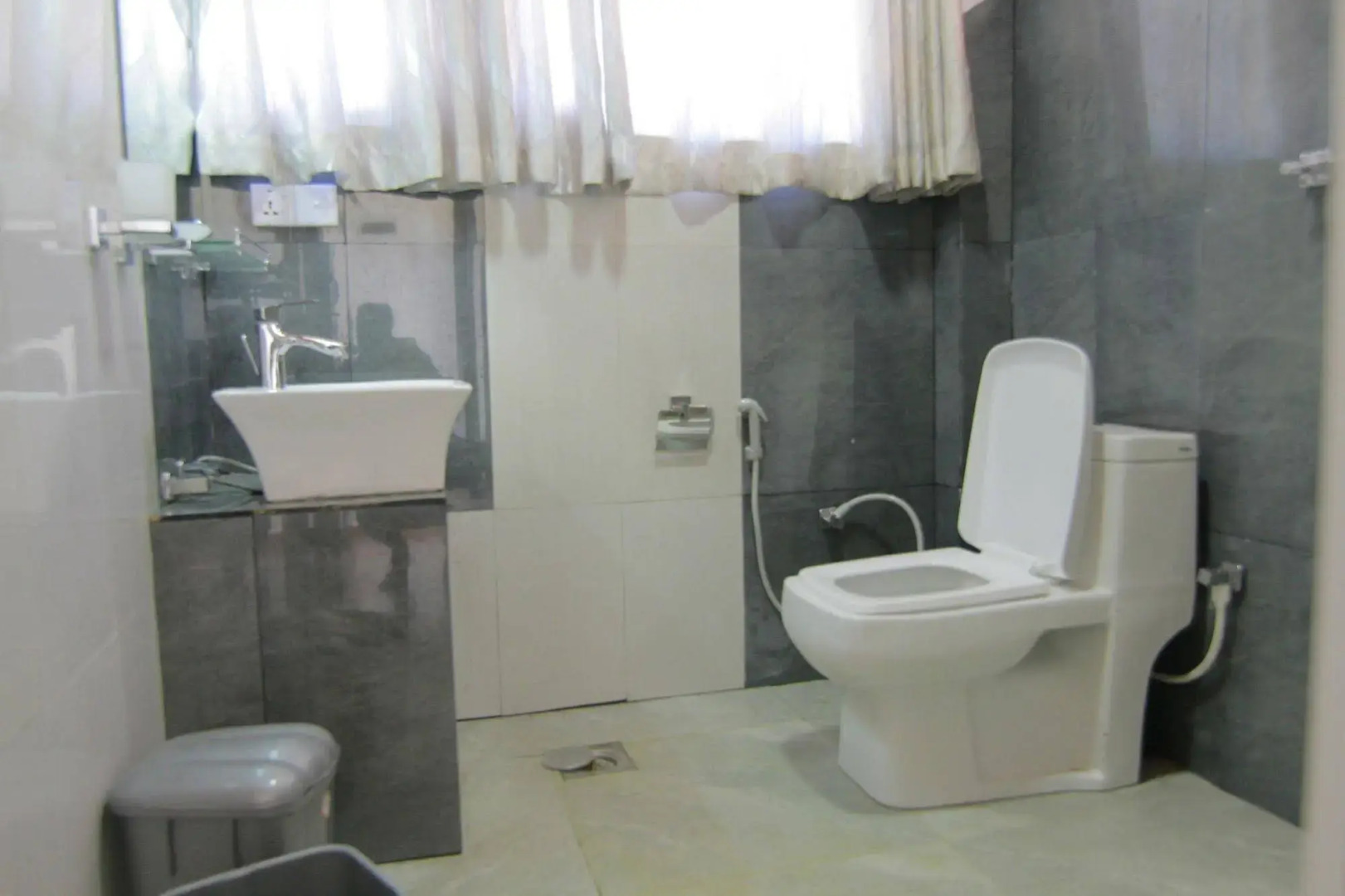 Daynish Rock Bungalow