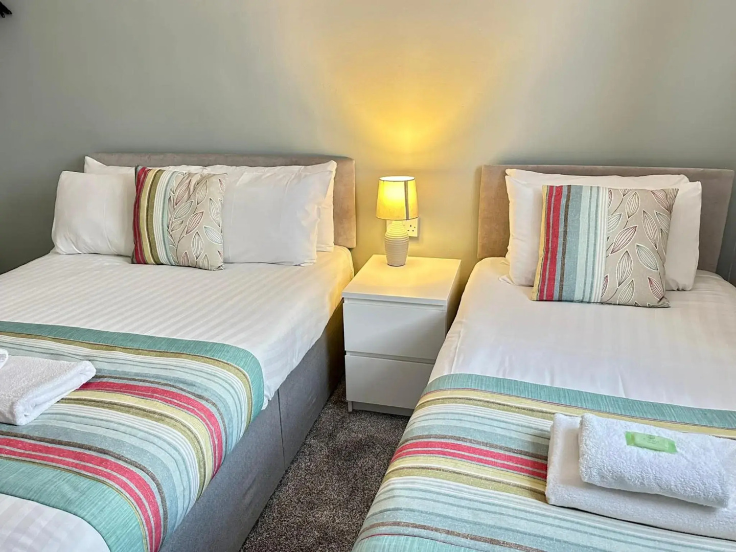 The Georgian Hollies