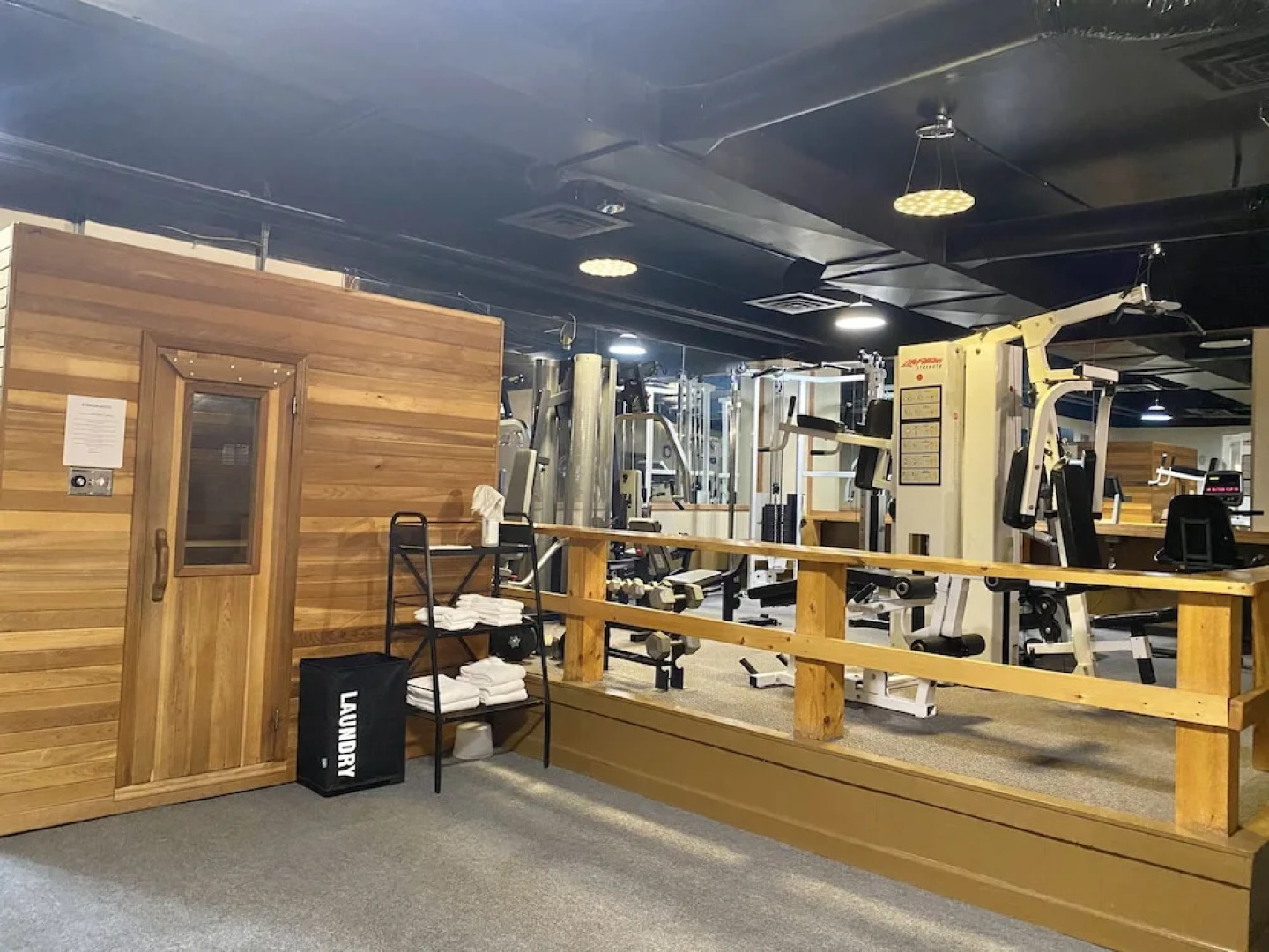 Quality Inn Whitecourt