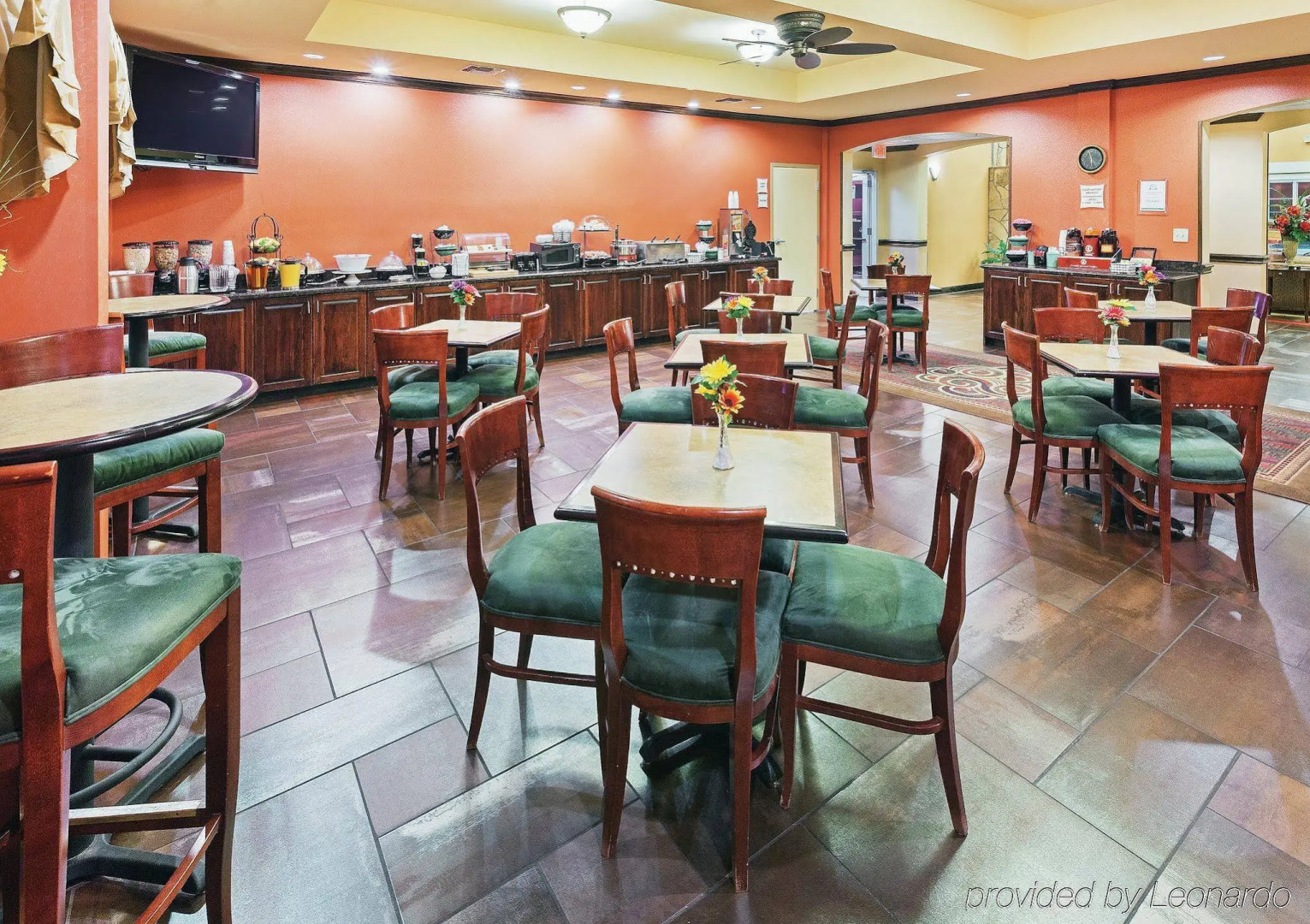 La Quinta Inn & Suites by Wyndham Eastland