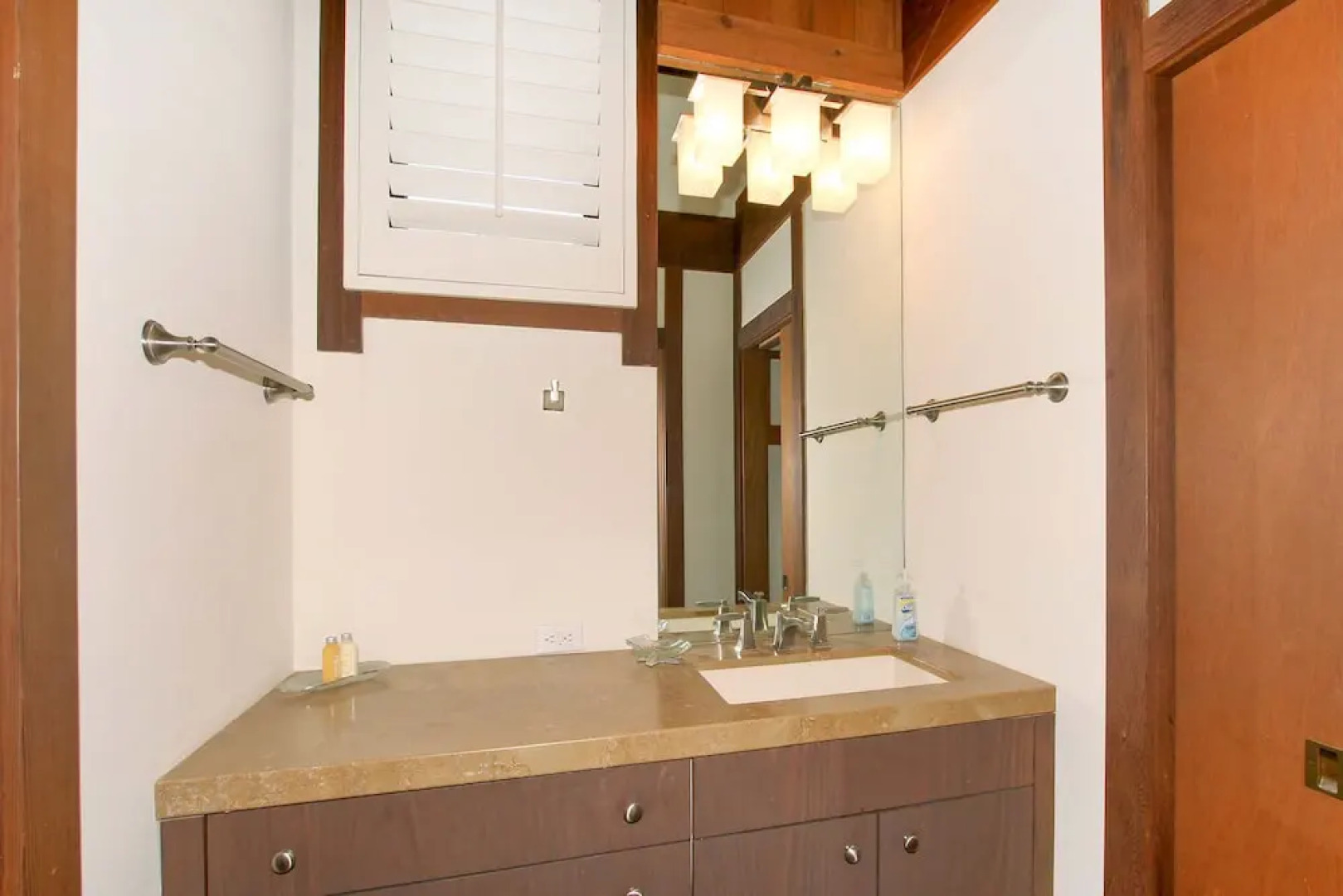 770 Via Gaviota Home 3 Bedrooms 3.5 Bathrooms Home