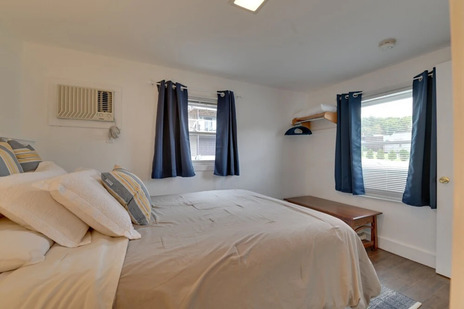 Lake George Waterfront Cabin w/ On-site Marina!