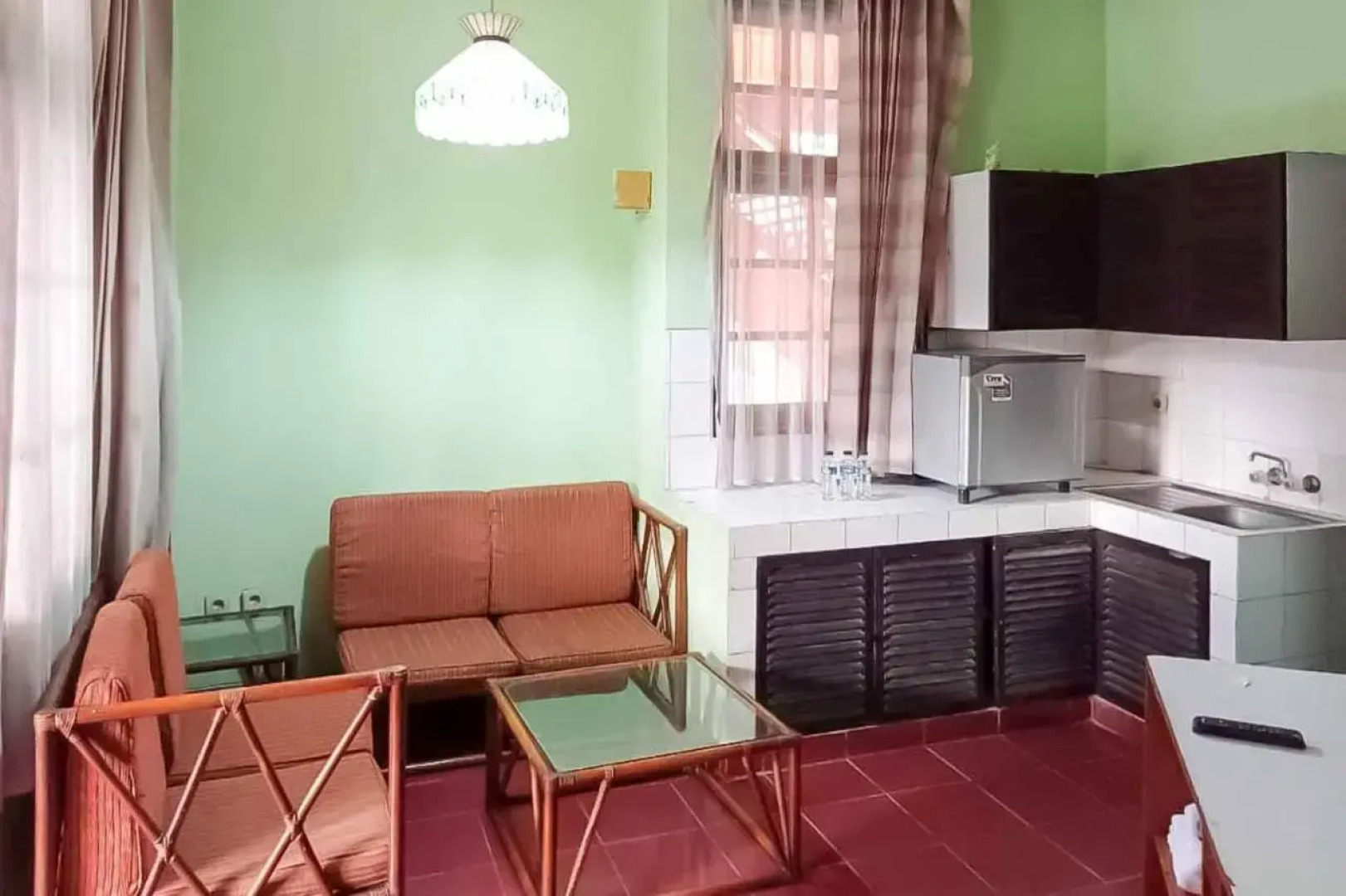 Putri Duyung Hotel Anyer by RedDoorz