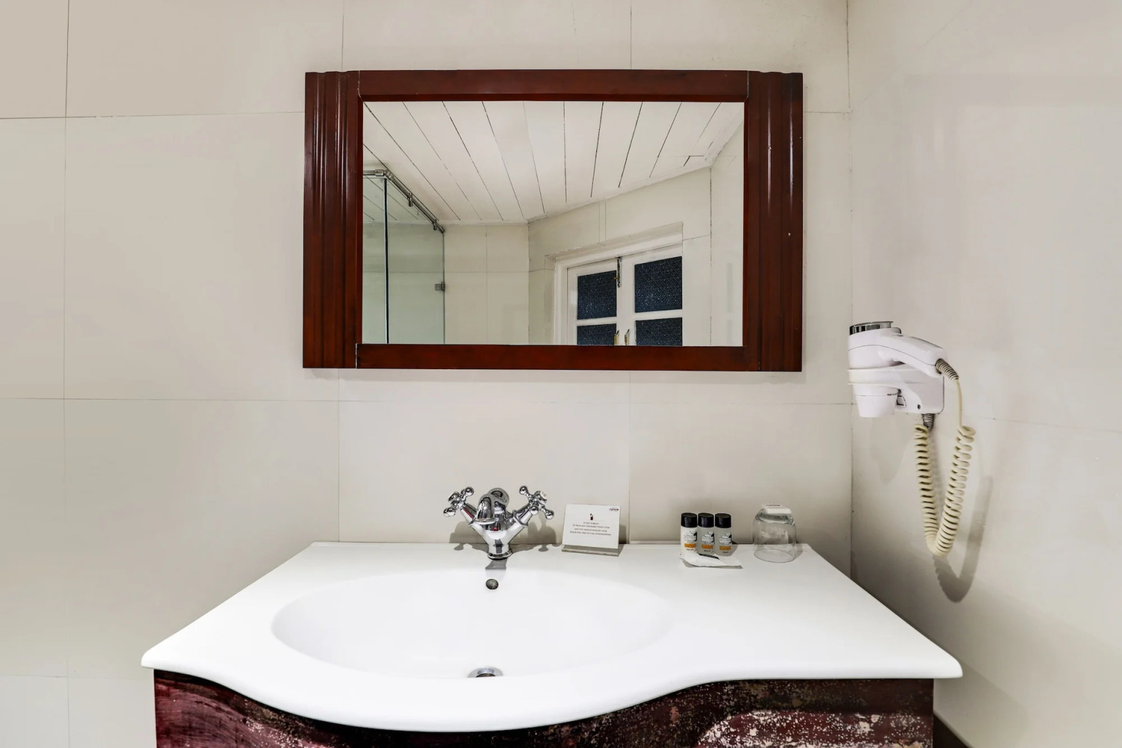 Summit Swiss Heritage Hotel & Spa