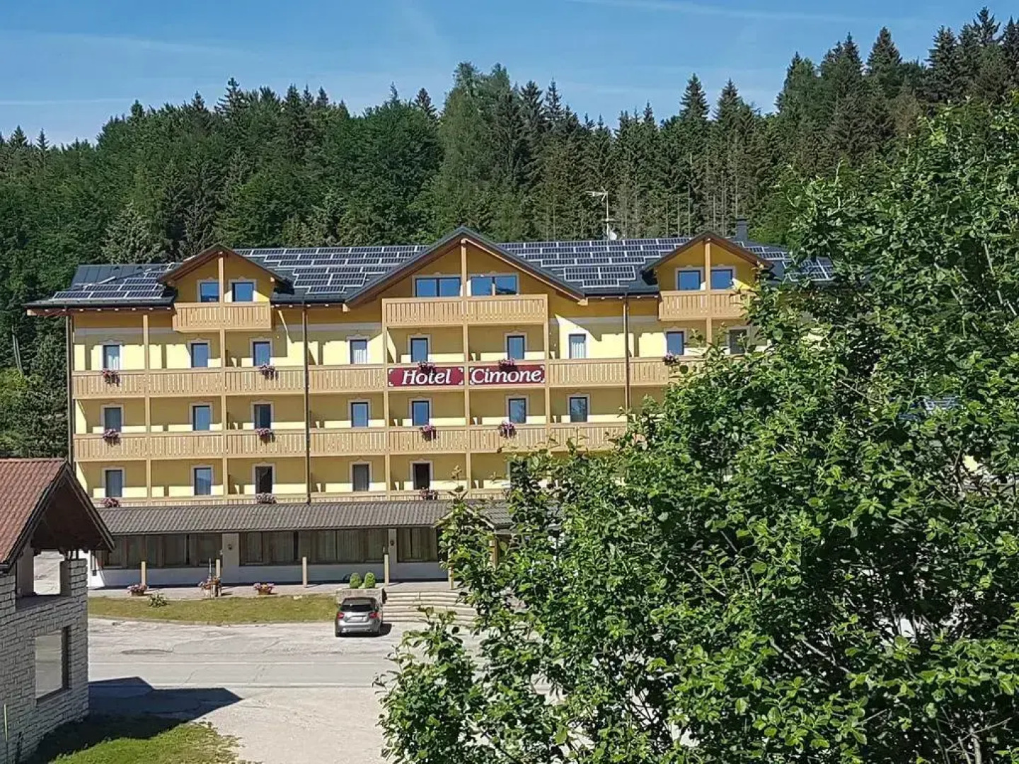 Hotel Caminetto Mountain Resort