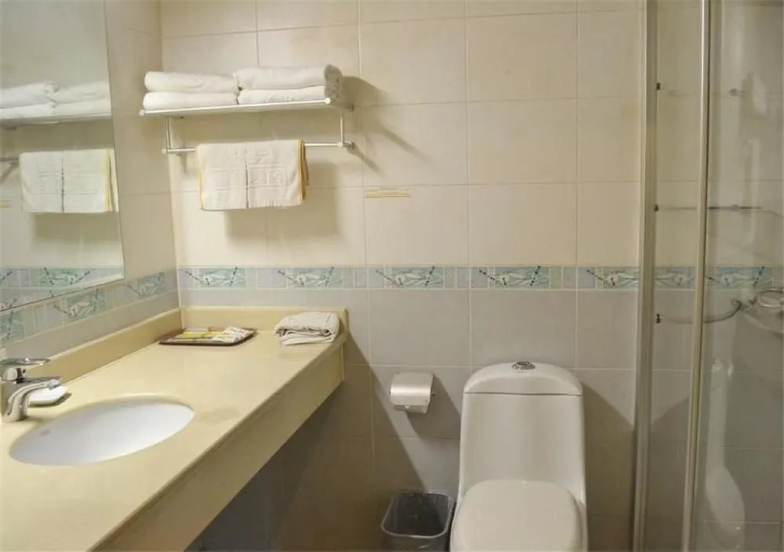 Super 8 Hotel Wuxi Xueqian Road