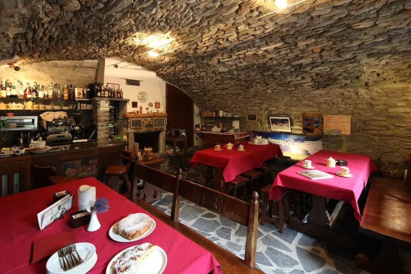 Locanda degli Elfi e Ristorante Mascha Parpaja