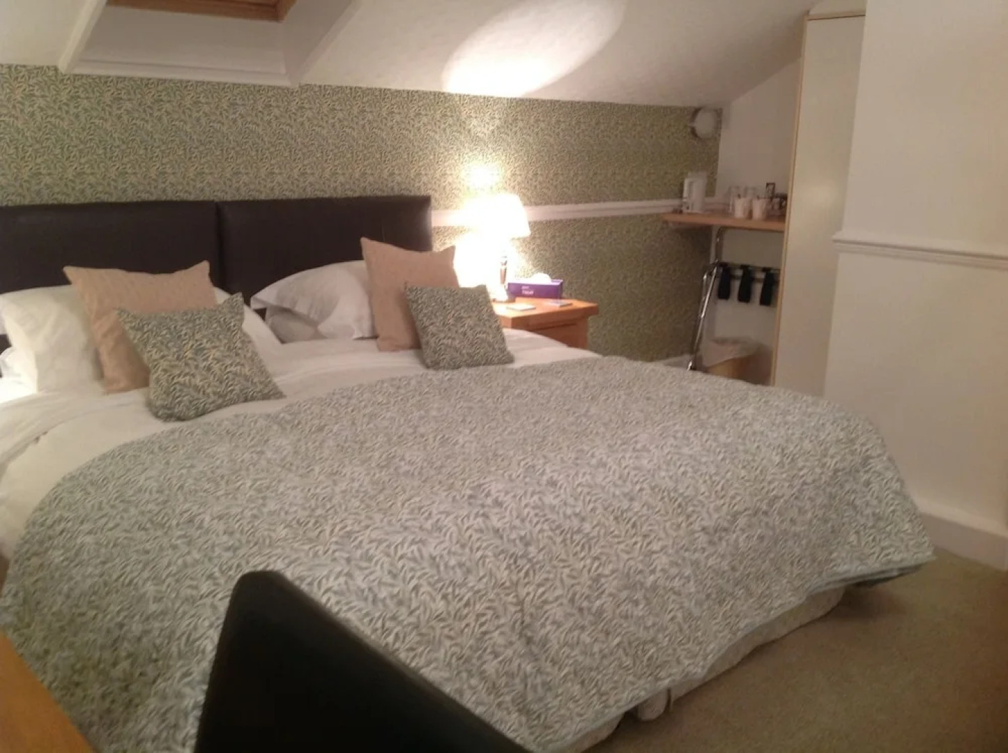 Lyndhurst Guest House