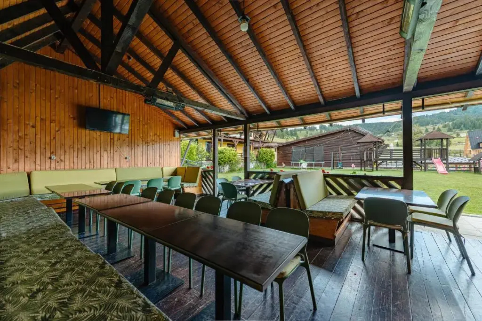 Pensiunea La Bella Vista