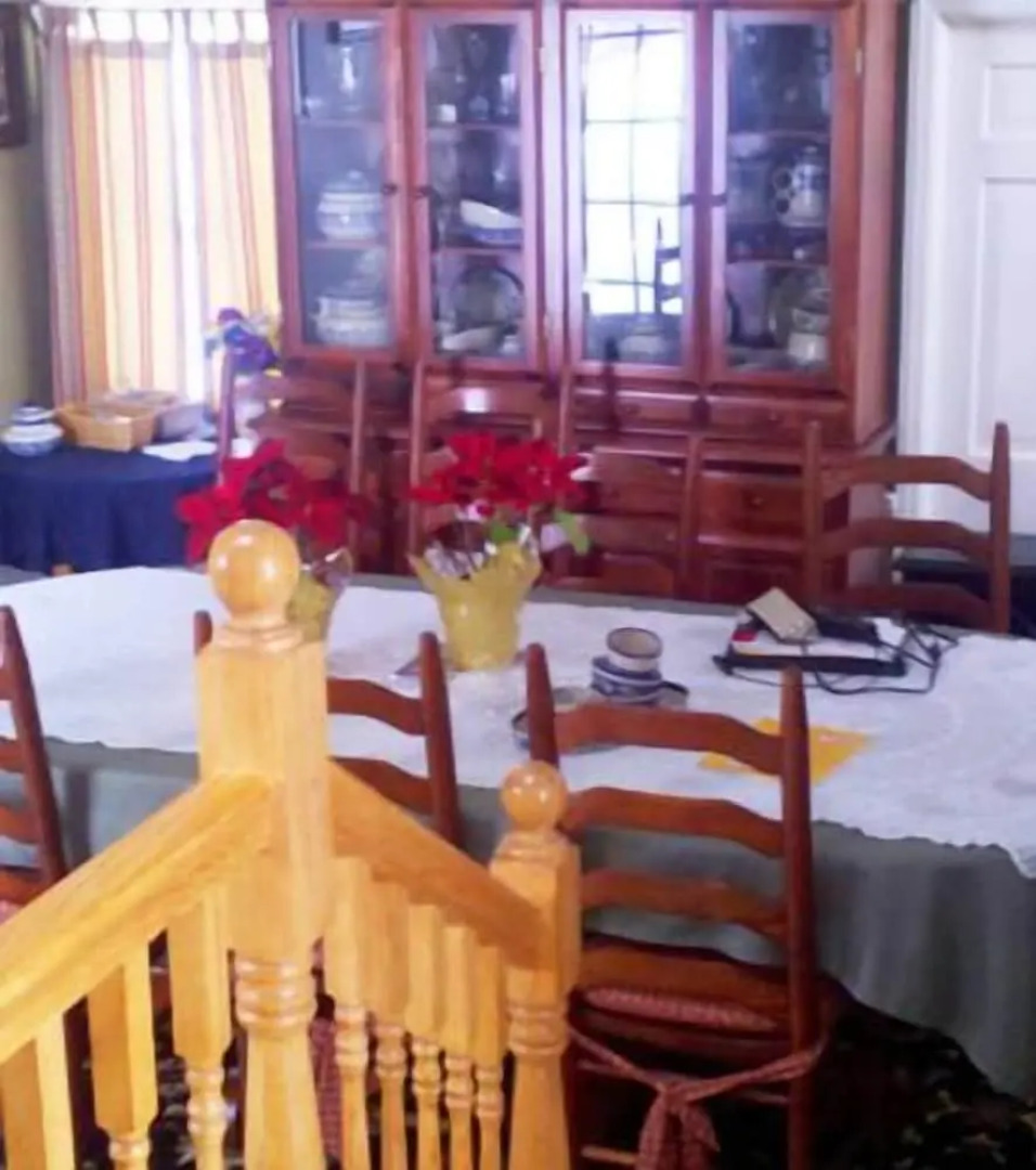 1805 House Bed and Breakfast