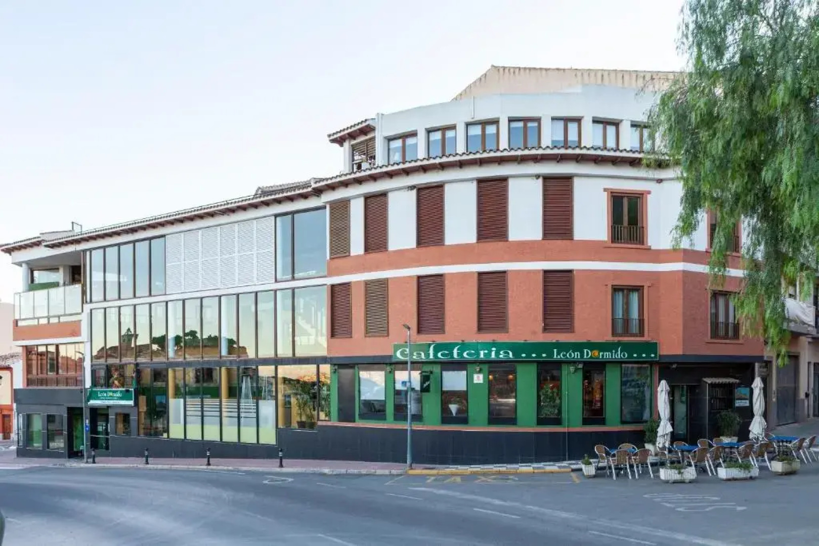 LEON DORMIDO Room & Apartments