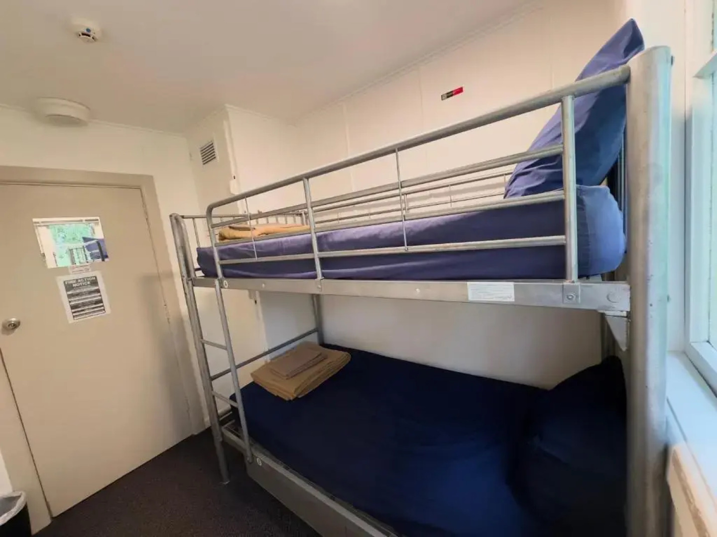 Waiheke Backpackers Hostel