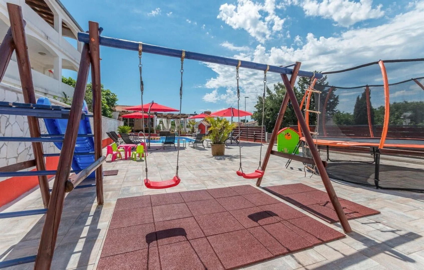 Awesome Home in Turanj with Hot Tub, WiFi & Heated Swimming Pool