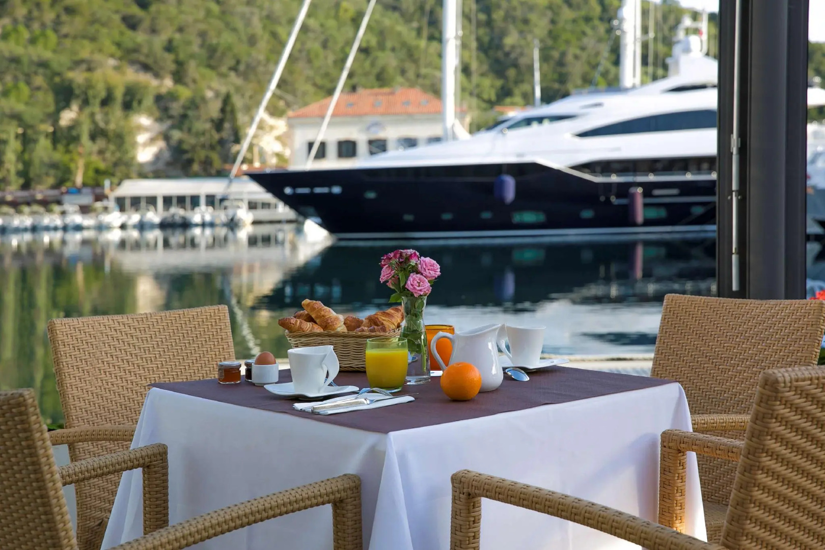 Best Western Hotel Du Roy D'aragon