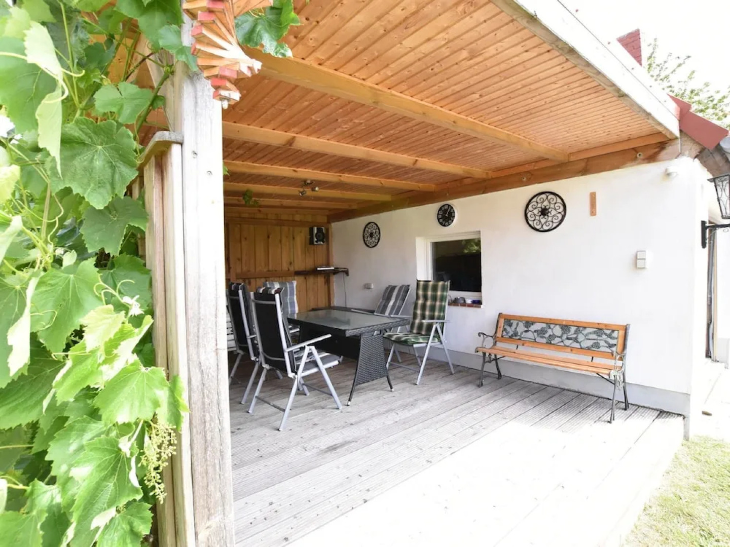 Simplistic Apartment in Boltenhagen near Sea