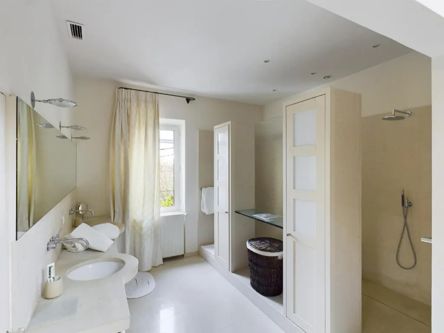 Maison Fontvieille, 8 pièces, 12 personnes - FR-1-599-41