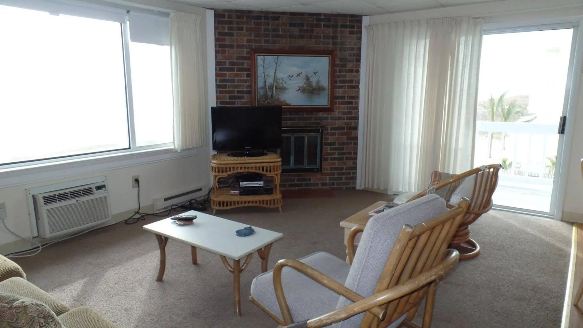 Windjammer Condominiums