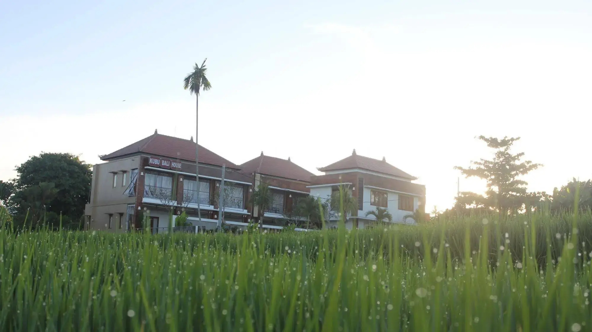 RaBaSTa Kubu Bali Suites Seminyak