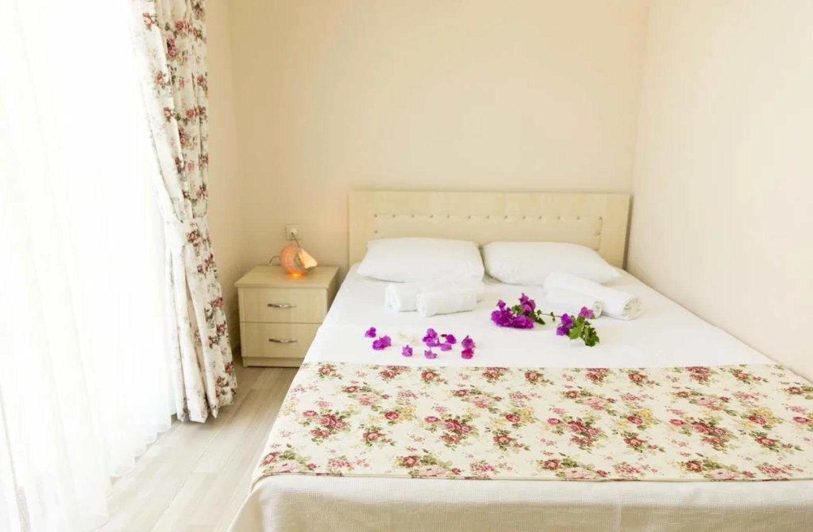 Söğüt ada pansiyon