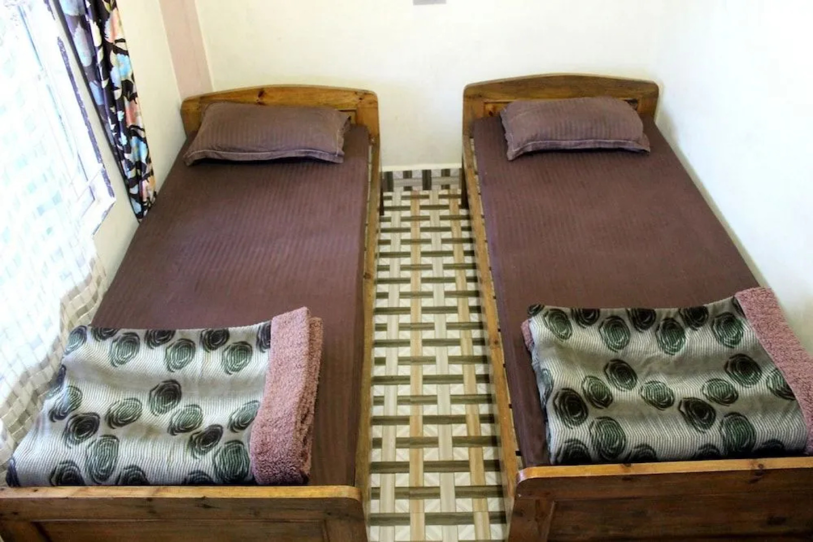 Pumpkin Vibgyor Guest House