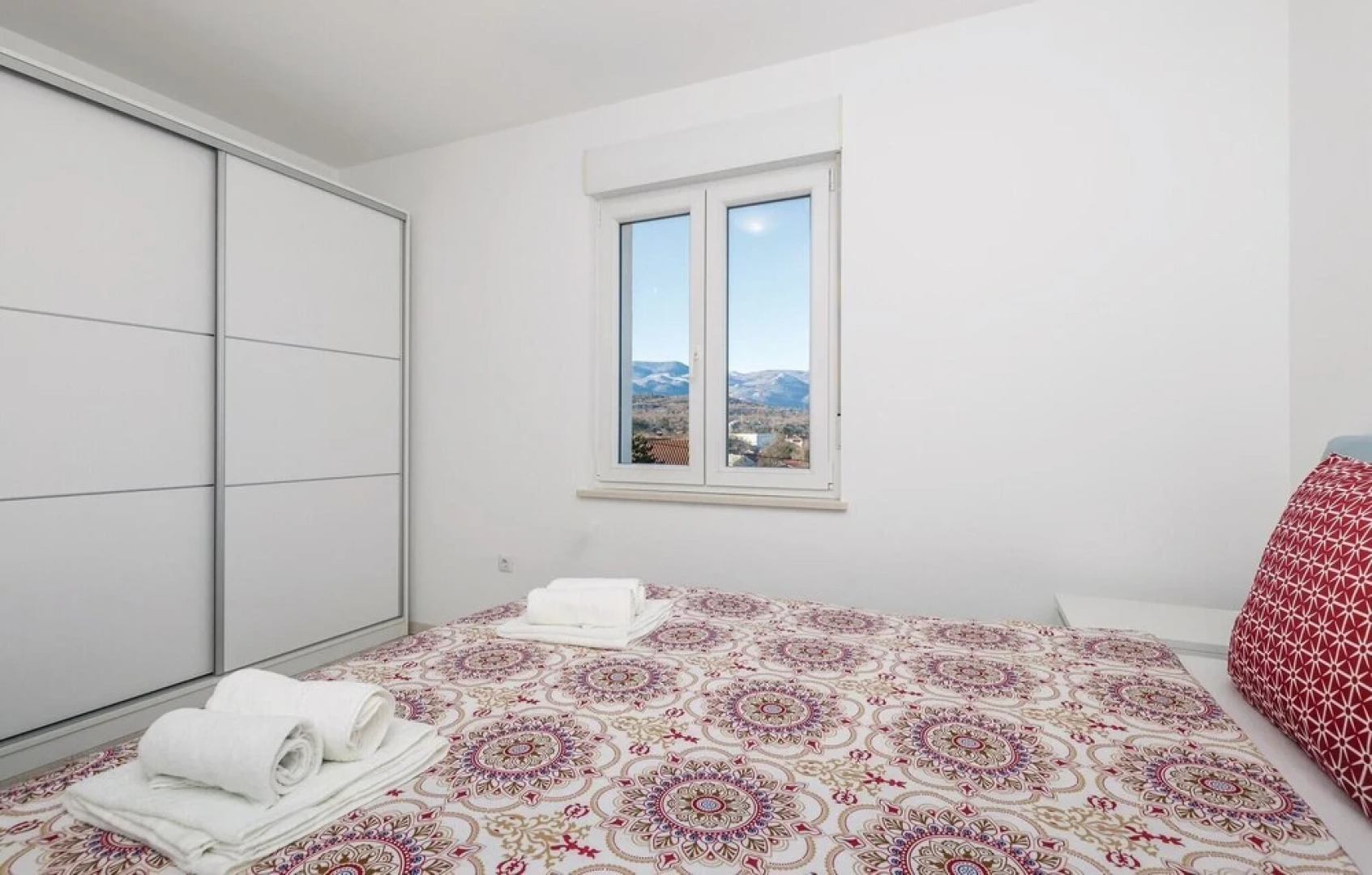 Awesome Home in Cavle With Wifi and 2 Bedrooms