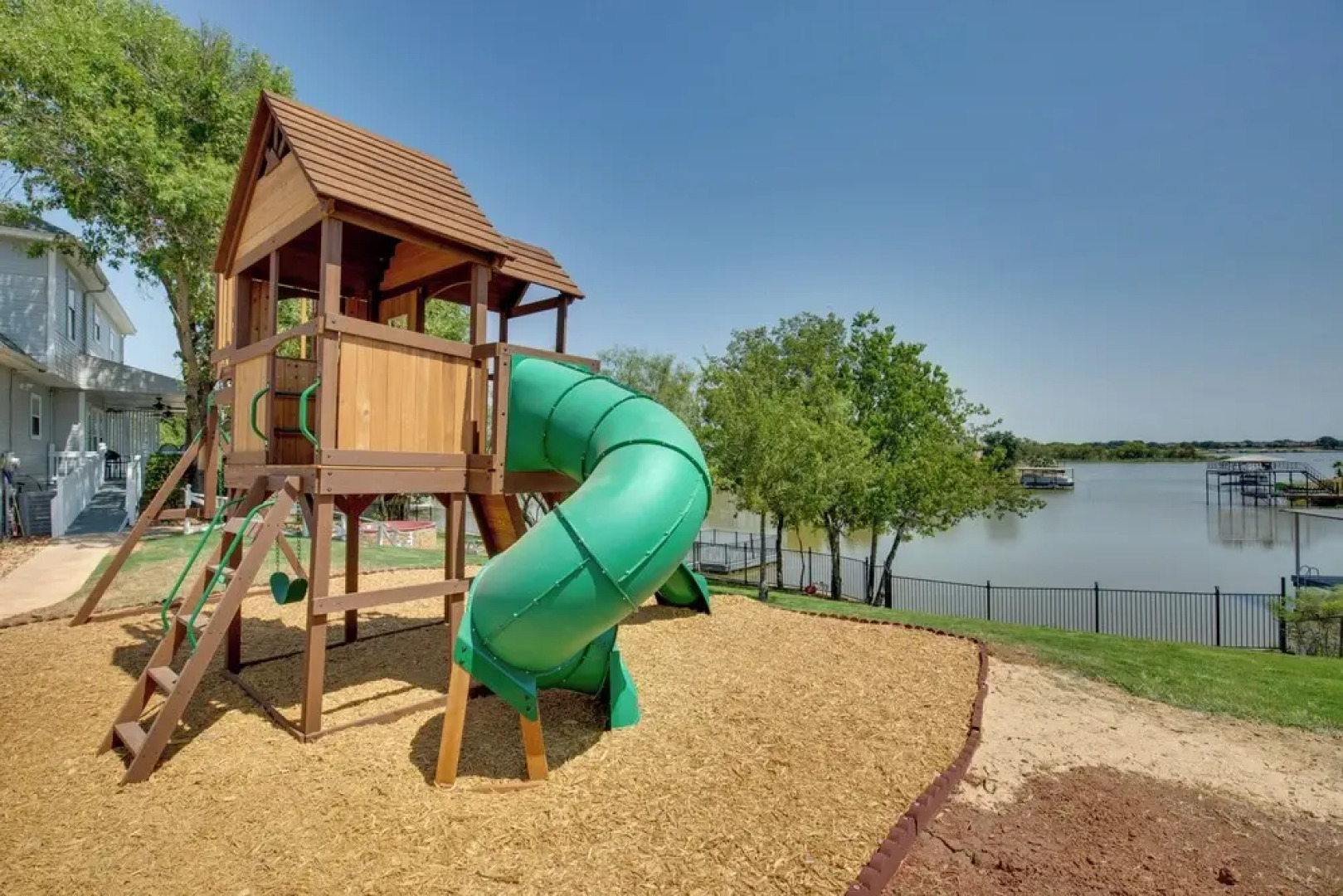 Game Room & Dock: Waterfront Granbury Lake Retreat