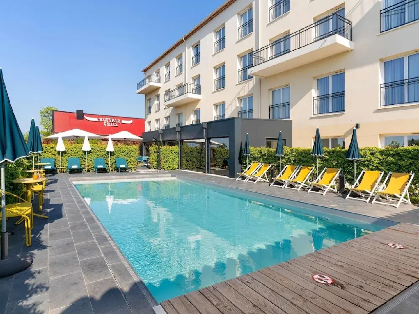 Ibis Styles Miramas - Provence