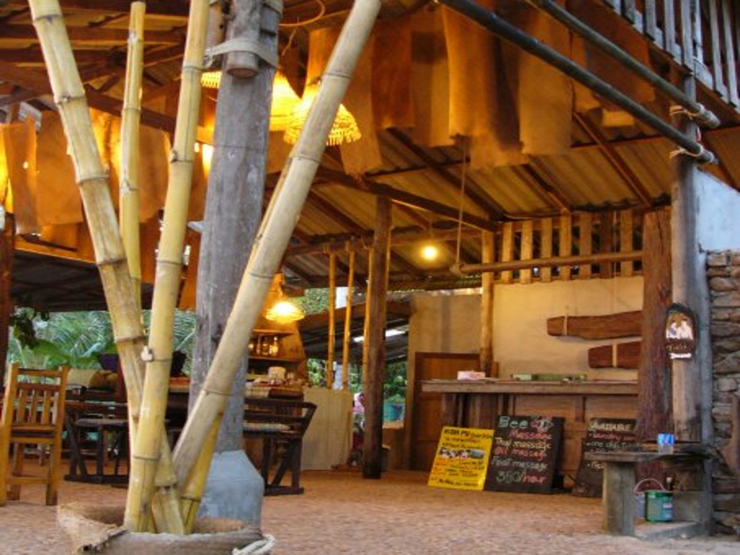 Bonhomie Beach Cottages