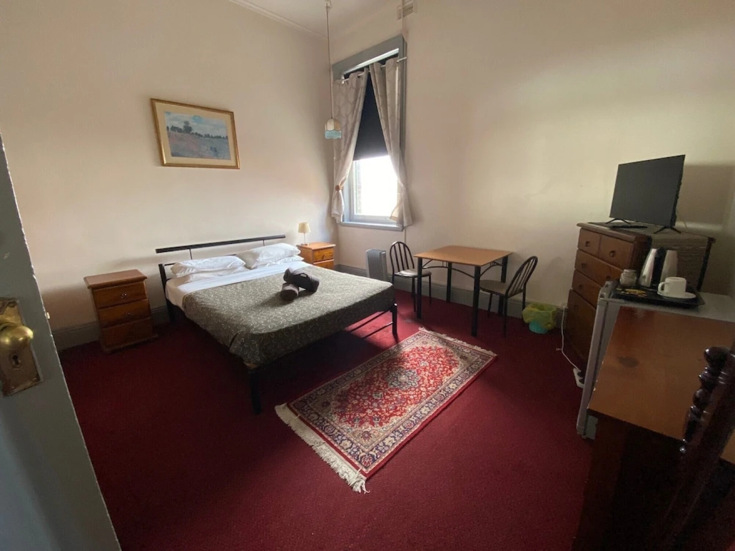 Royal Hotel