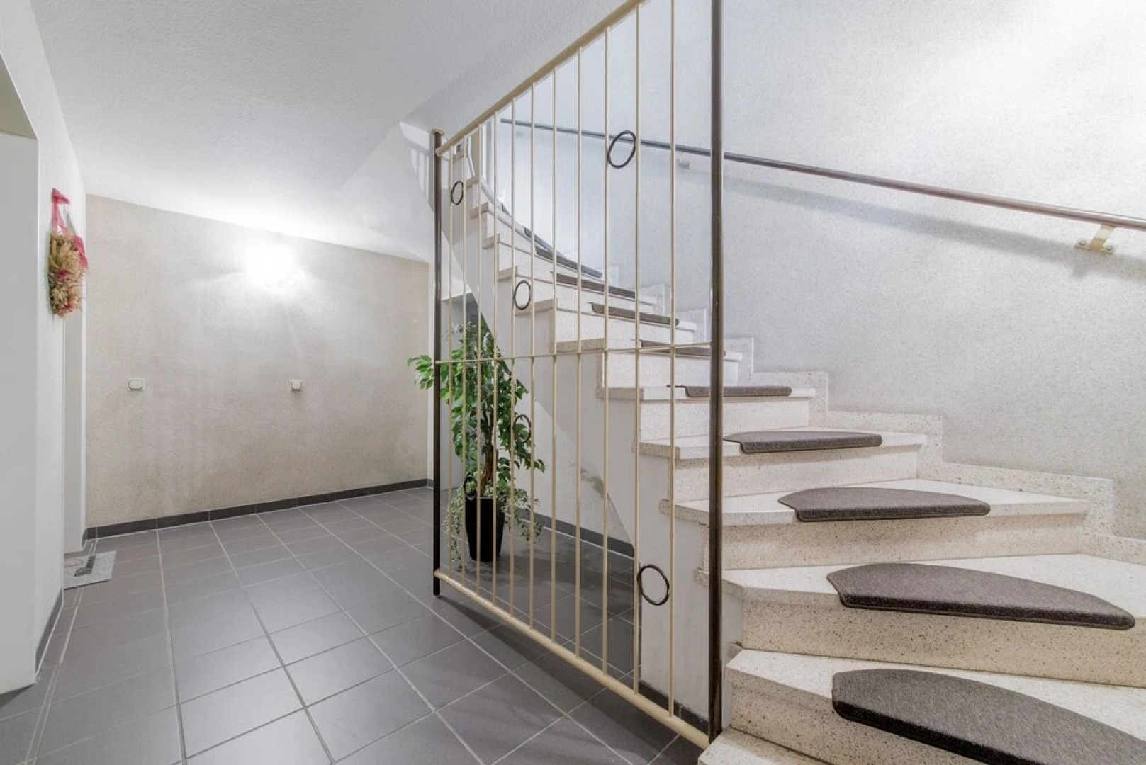 Private Apartment Altes Dorf