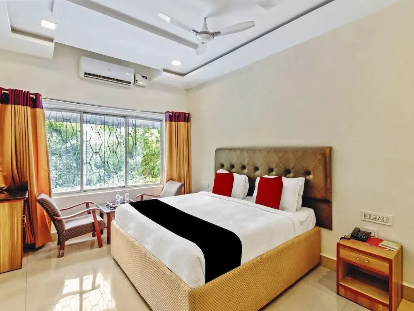 Capital O 43238 The Taj Regency