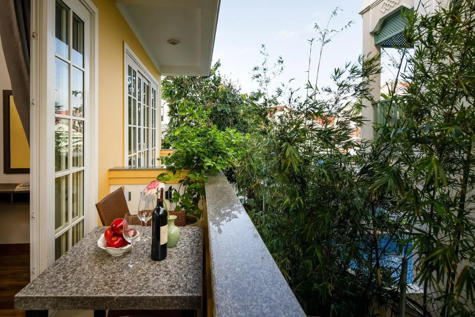 Triple Riverside Villa Hotel Hoian