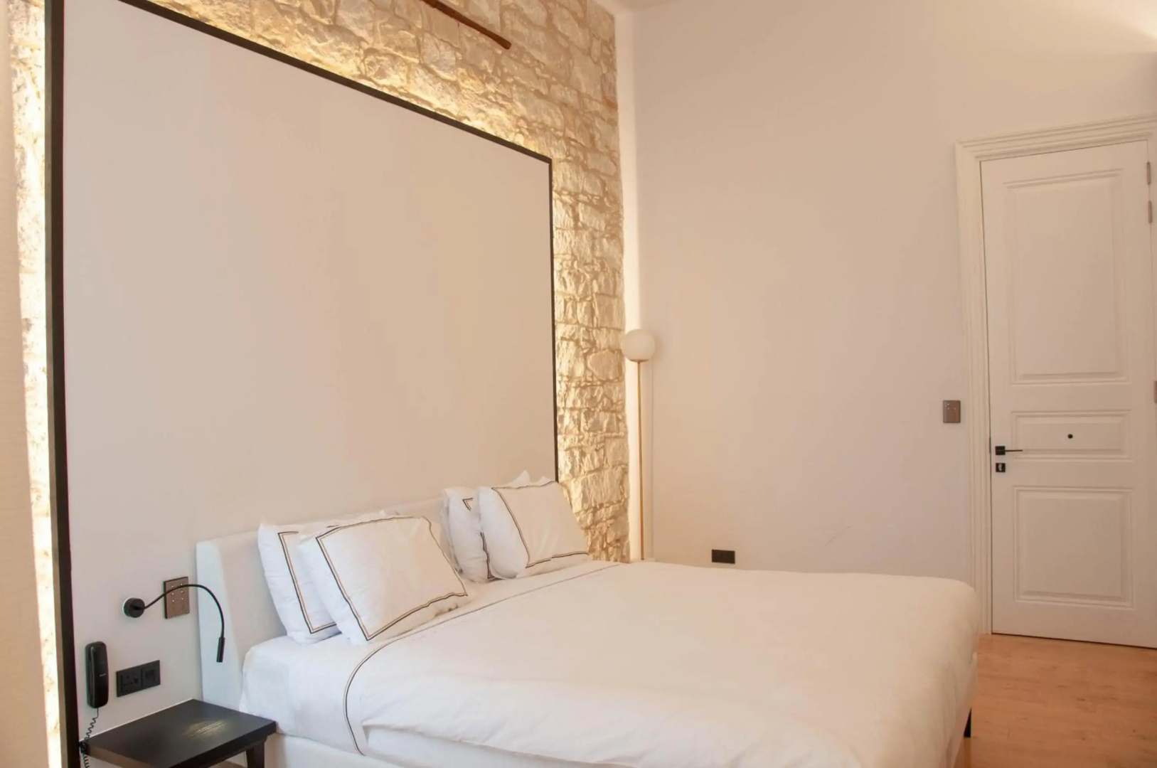 S Paul Hotel