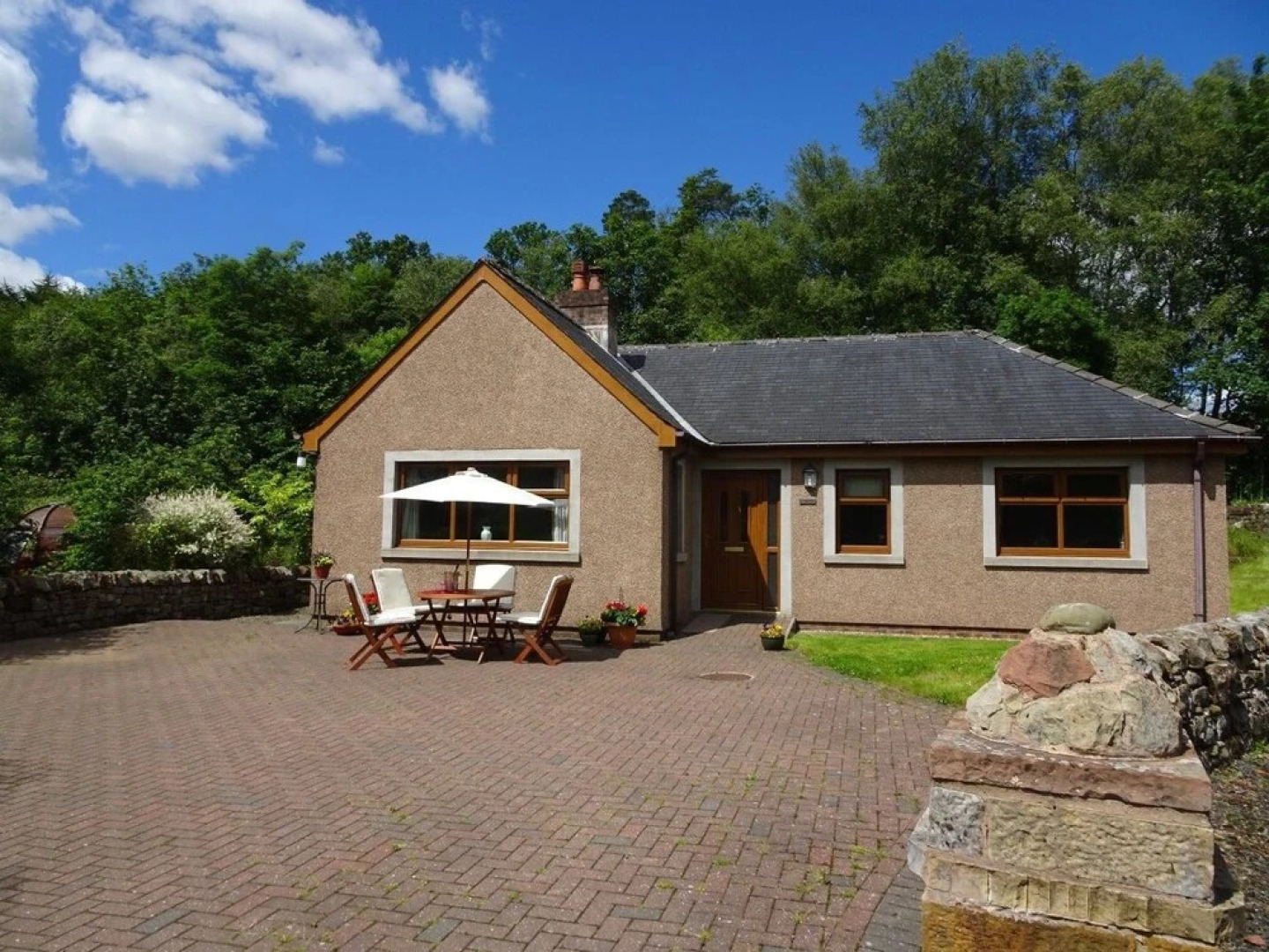 Black Burn Lodge Self Catering