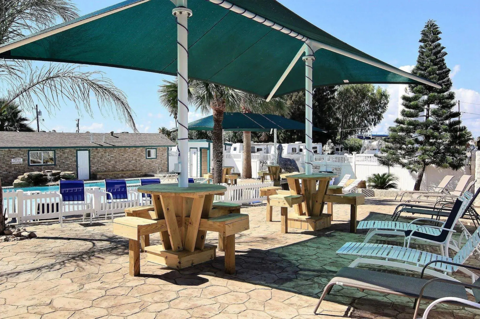 Tropic Island Resort