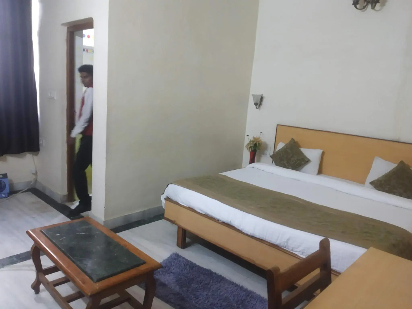 Hotel Mohan Raj Vilas