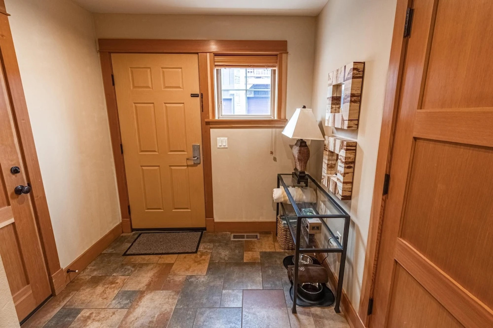 Lodges at Cannon Beach B2