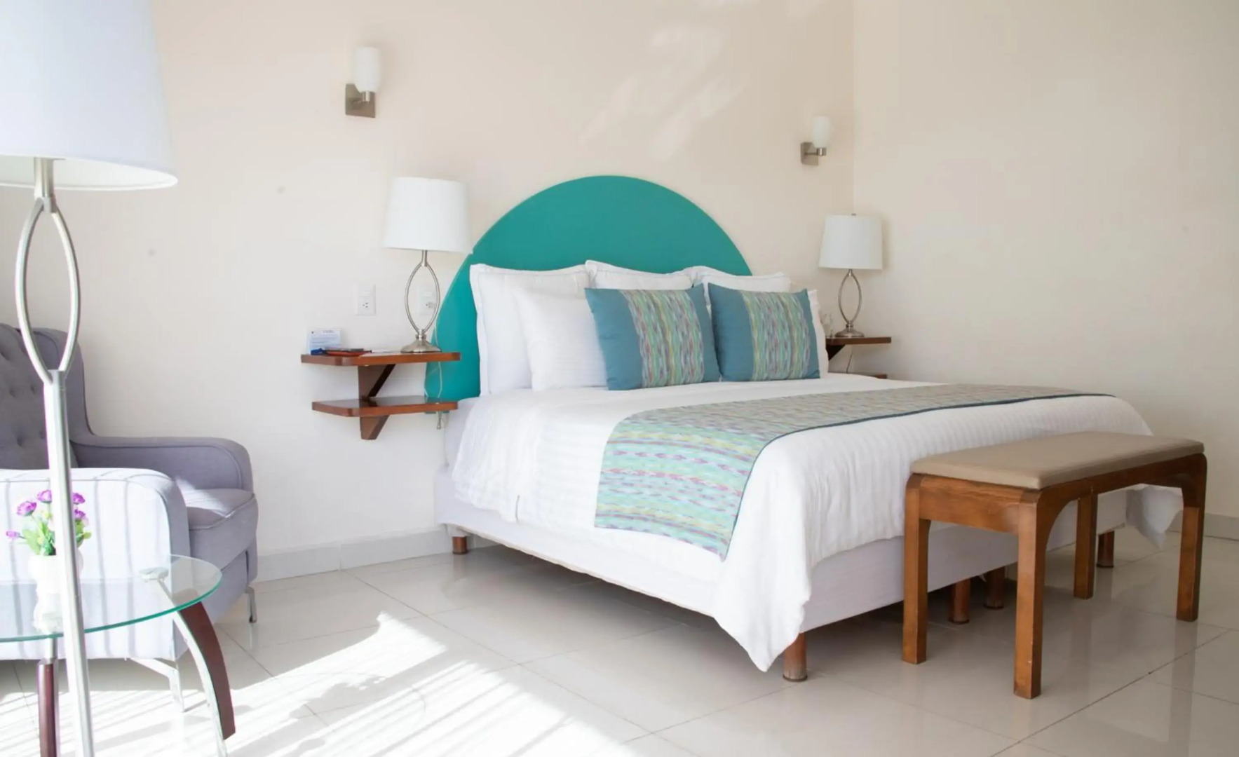 The Westmarine Waterfront Hotel